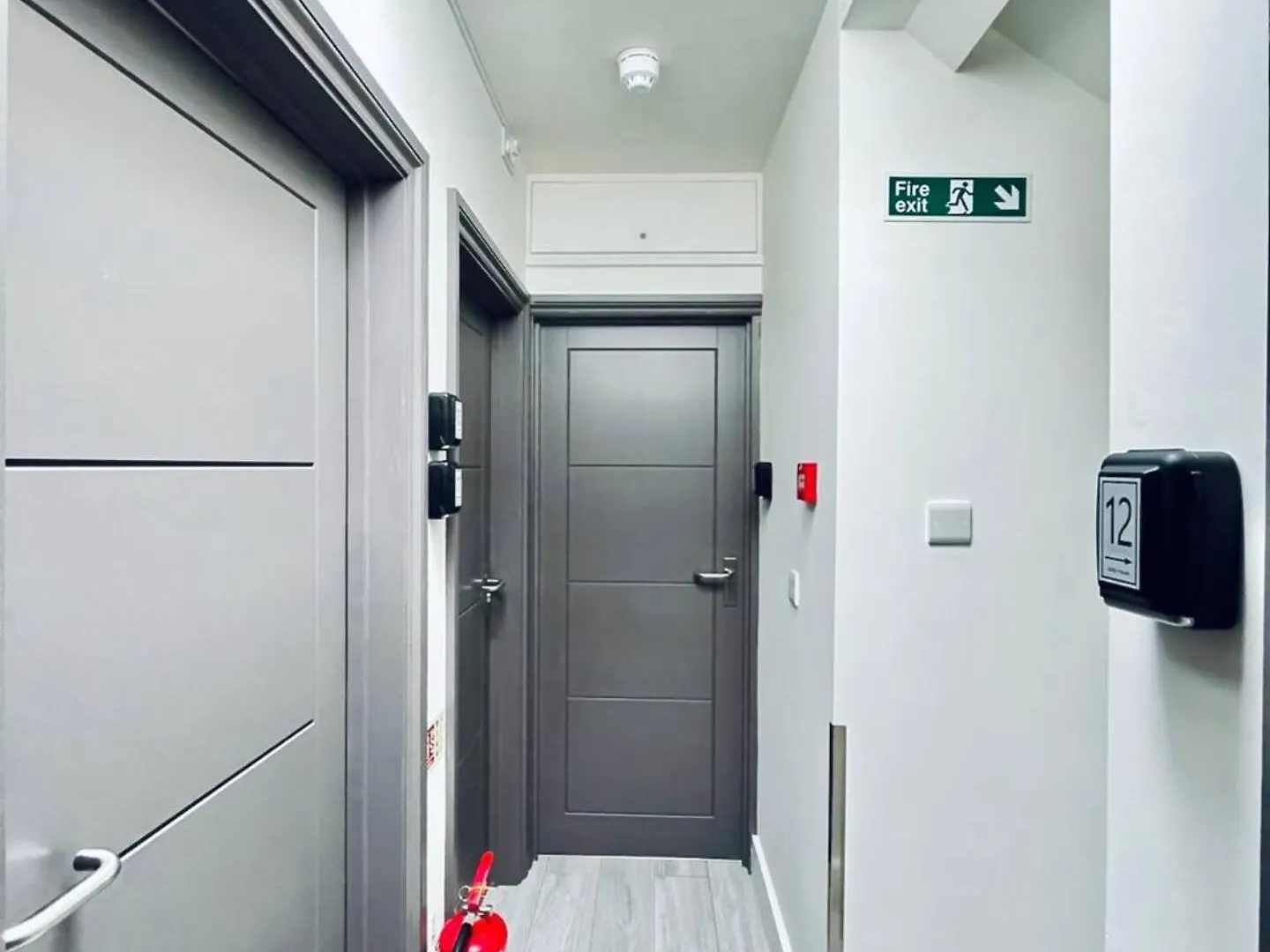 Apt 12 Luxury Living Chic Studio Steps From Beach برايتون المملكة المتحدة