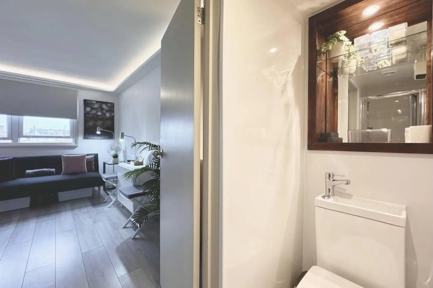 شقة Apt 12 Luxury Living Chic Studio Steps From Beach برايتون المملكة المتحدة